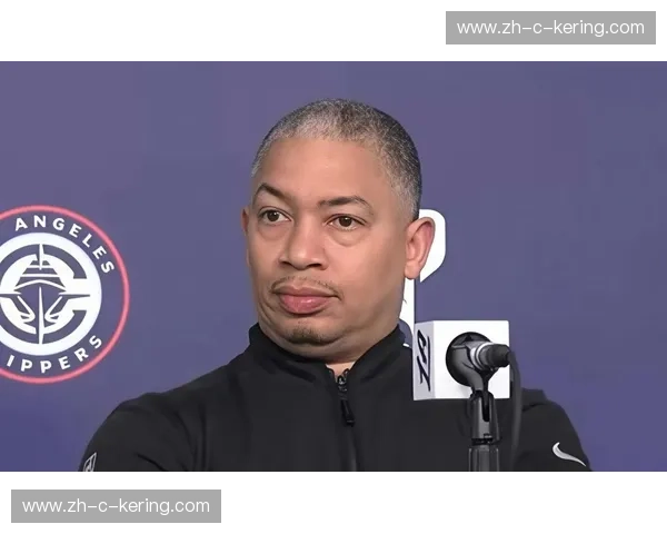 快船泰伦·卢季后赛模式初显 主力轮换时间管理精细