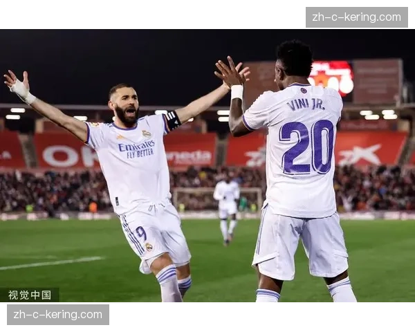 维尼修斯罕见坐上替补席 疲劳管理成为皇马四月核心课题 维尼修斯罕见坐上替补席 疲劳管理成为皇马四月核心课题